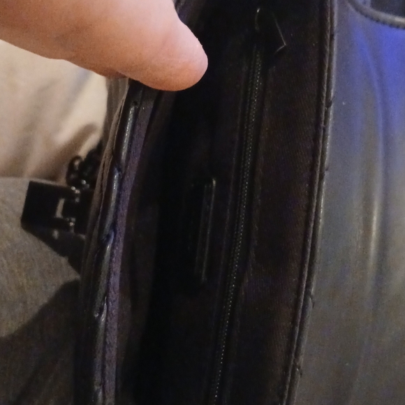 Aldo Quilted Crossbody - Picture 7 of 8